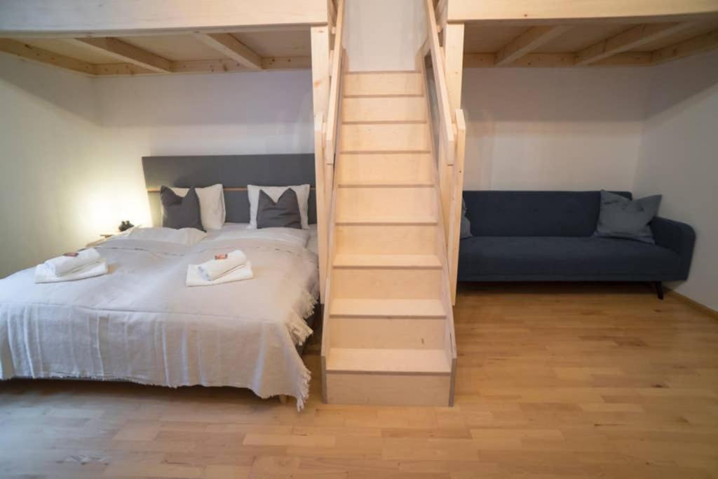 Cosy And Spacious Apartment In The Heart Of Innsbruck Exterior photo